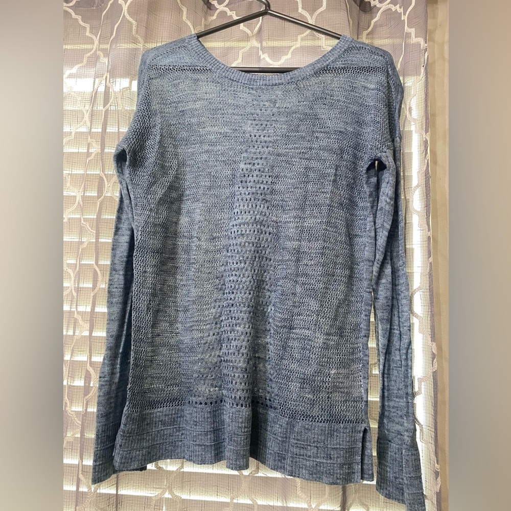 Lululemon sweater - Picture 5 of 10
